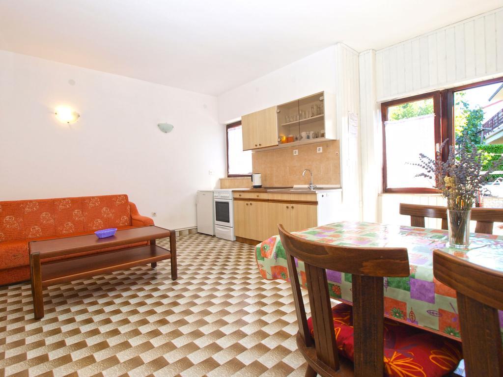 Apartments Kosovka 1398 Pjescana Uvala Exterior photo